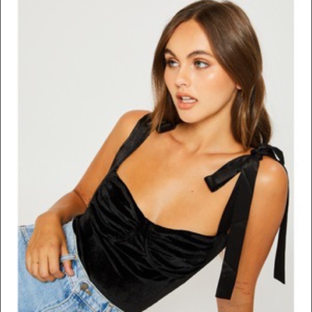 Womens Black Silk Tie Strap Velvet Top Size L